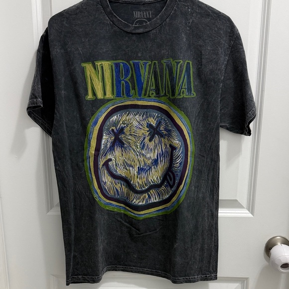 NIRVANA Tops - NIRVANA Smiley Face Rock Band Tee Distressed T-Shirt Size M